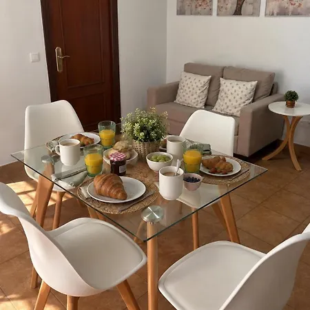 Casa De Don Juan Con Parking Opcional
